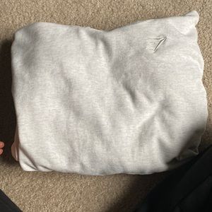 gymshark oversized gray sweatshirt
